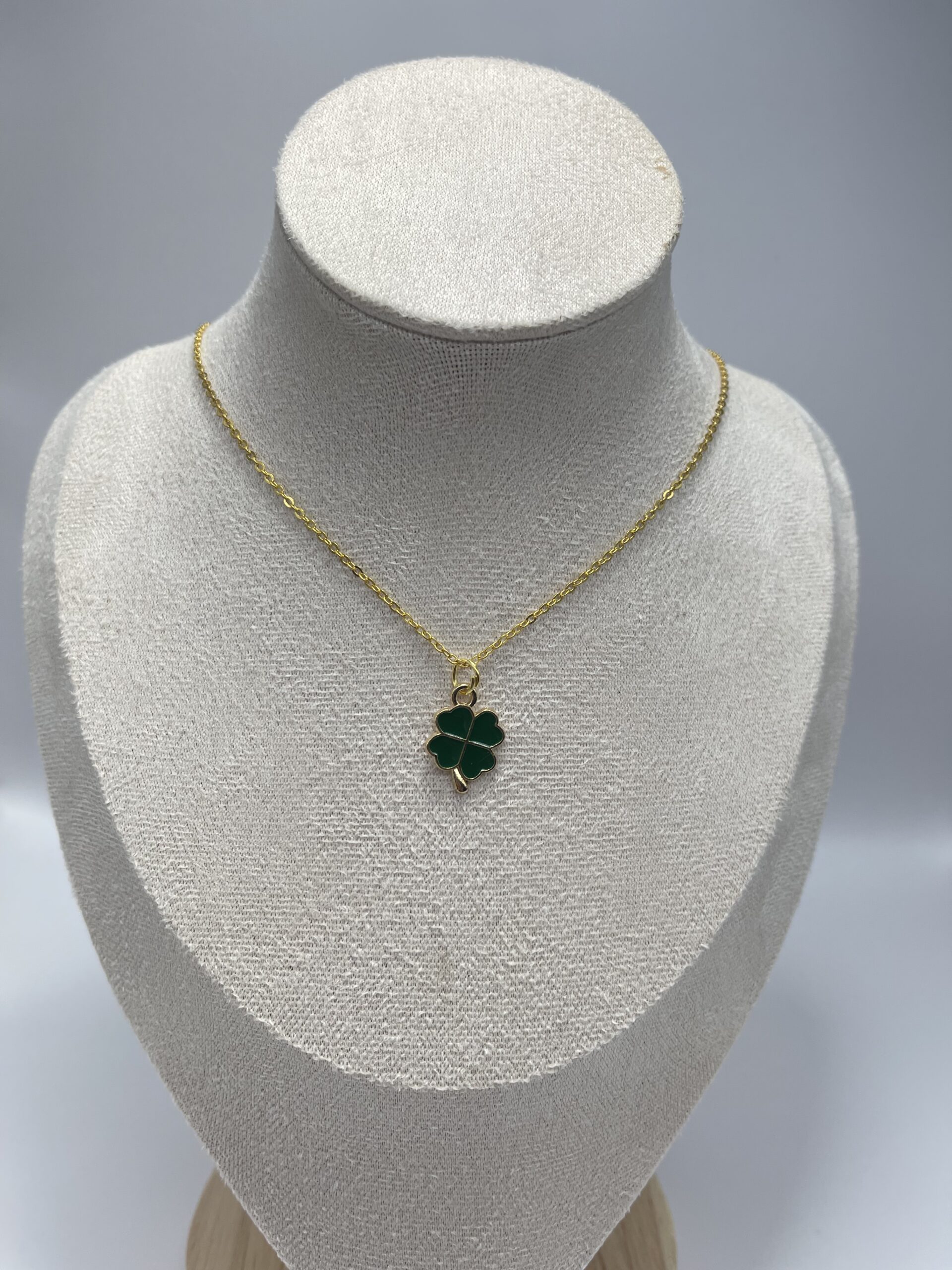 Clover Necklace
